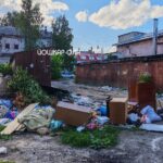 Мусорный ветер гуляет в иных дворах Йошкар-Олы